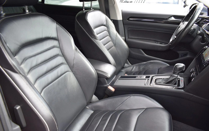 Volkswagen Arteon cena 124900 przebieg: 107200, rok produkcji 2018 z Dobrzyń nad Wisłą małe 742